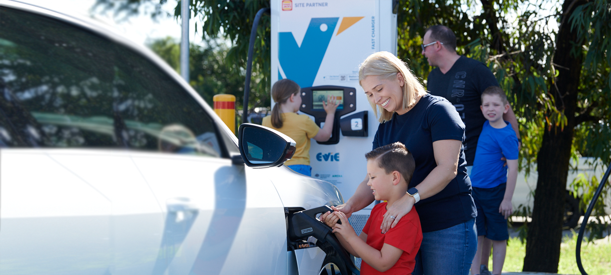 Eligible Pepper Money customers get free charging from Evie Networks